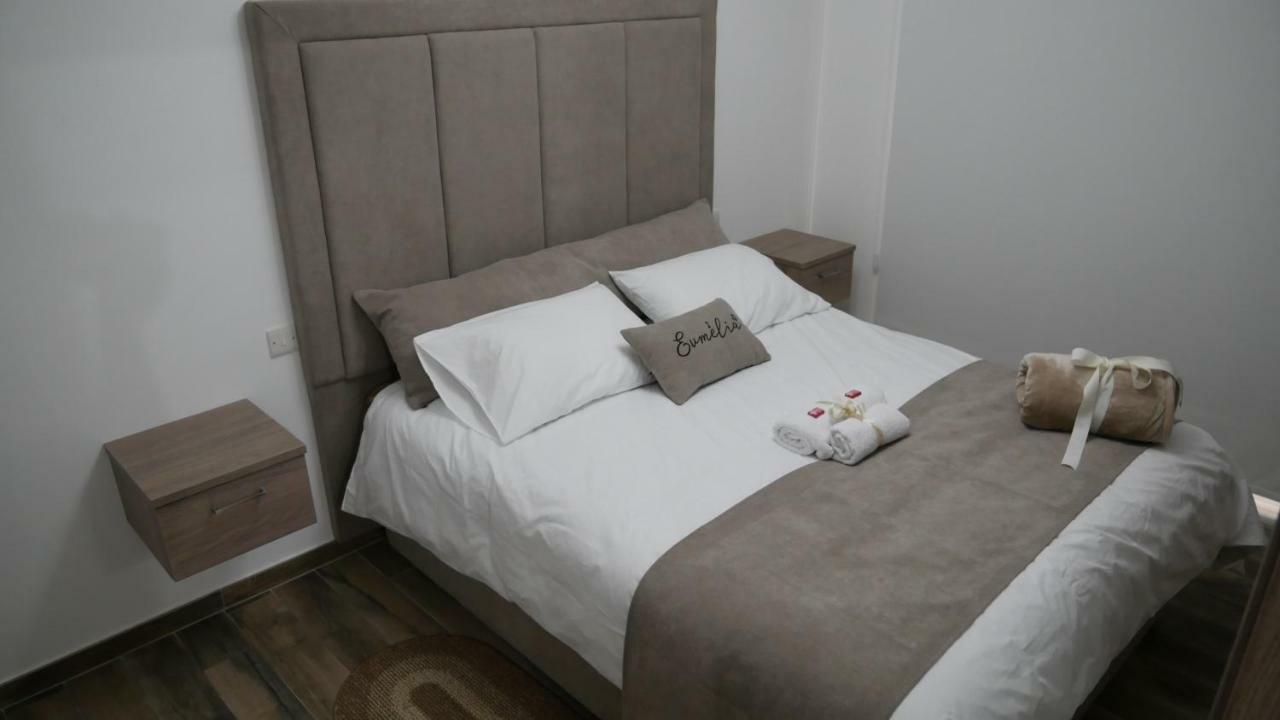 Evmelia Kakopetria Suites Luaran gambar